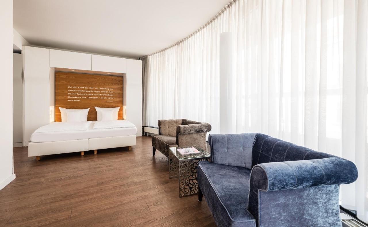 Urban Rooftop Room
